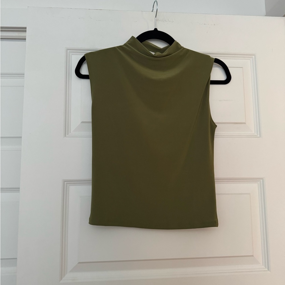 Aritzia Wilfred Olive Green Sleeveless Turtleneck